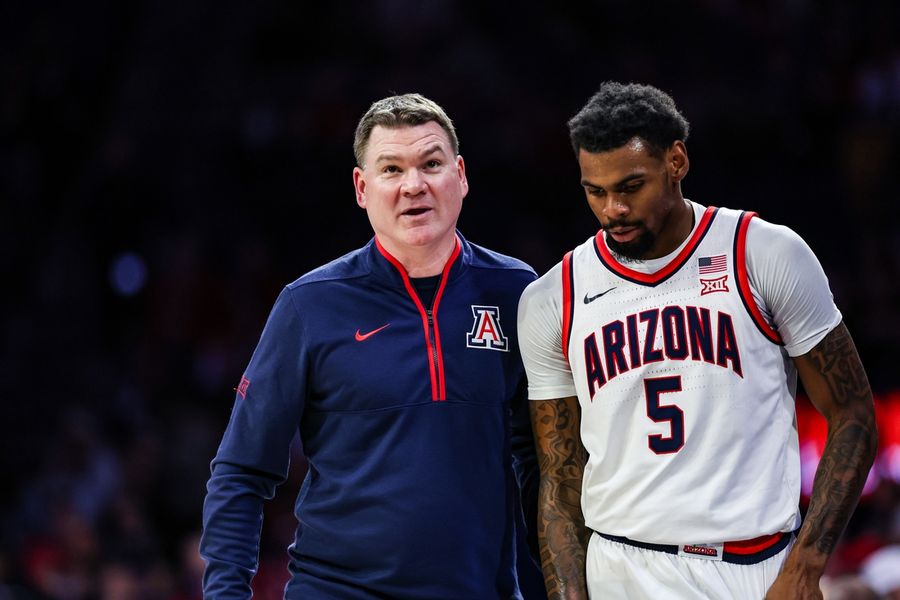 Deadspin | Balanced attack leads No. 20 Arizona past No. 13 Texas Tech