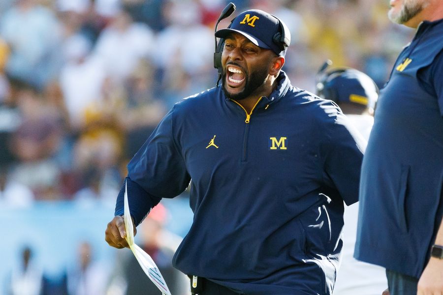 Deadspin | Blue-chip OT Ty Haywood signs with Michigan