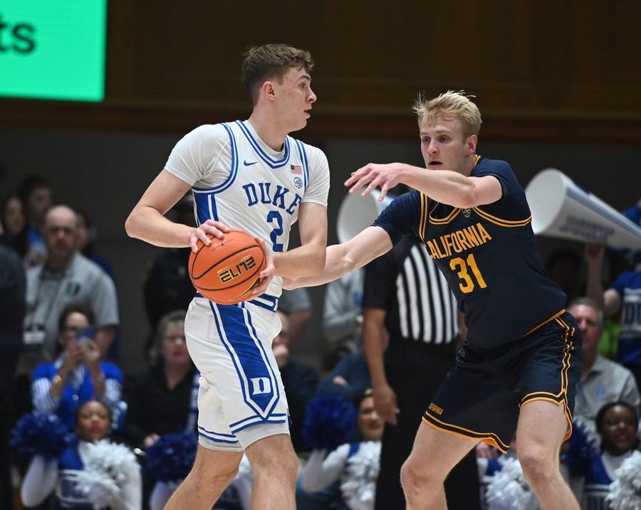 Deadspin | Cooper Flagg, No. 3 Duke cruise past Cal