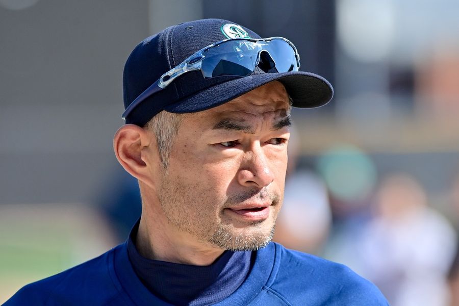 Deadspin | Ichiro Suzuki to donate personal collection to Hall of Fame