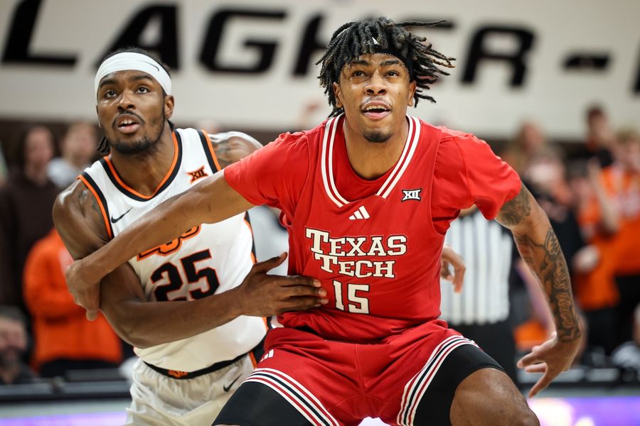 Deadspin | JT Toppin shines as No. 12 Texas Tech dispatches Oklahoma State