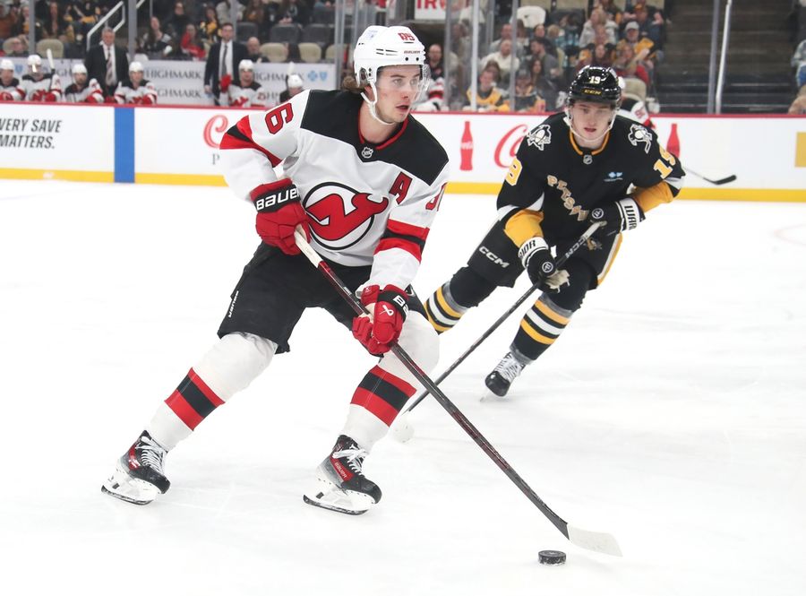 Deadspin | Jack Hughes tallies twice, Devils get past Pens in shootout