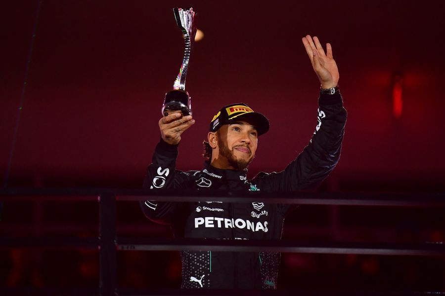 Deadspin | Lewis Hamilton feels ‘invigorated’ to be with Ferrari for 2025