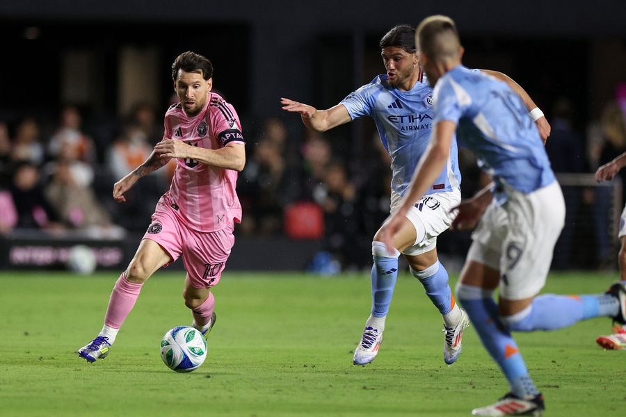 Deadspin | Lionel Messi (two assists), Inter Miami draw with NYCFC