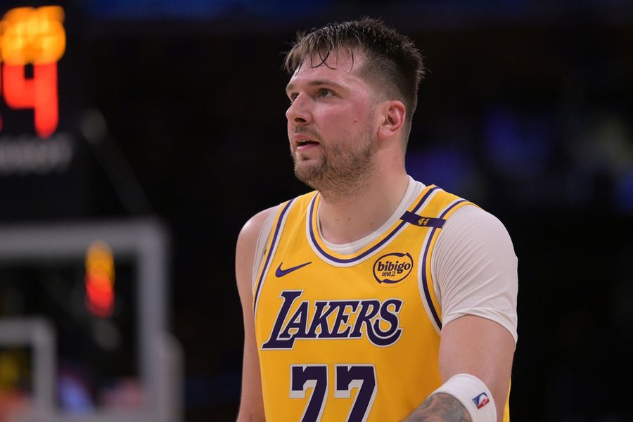 Deadspin | Luka Doncic's Lakers debut scores ESPN huge ratings