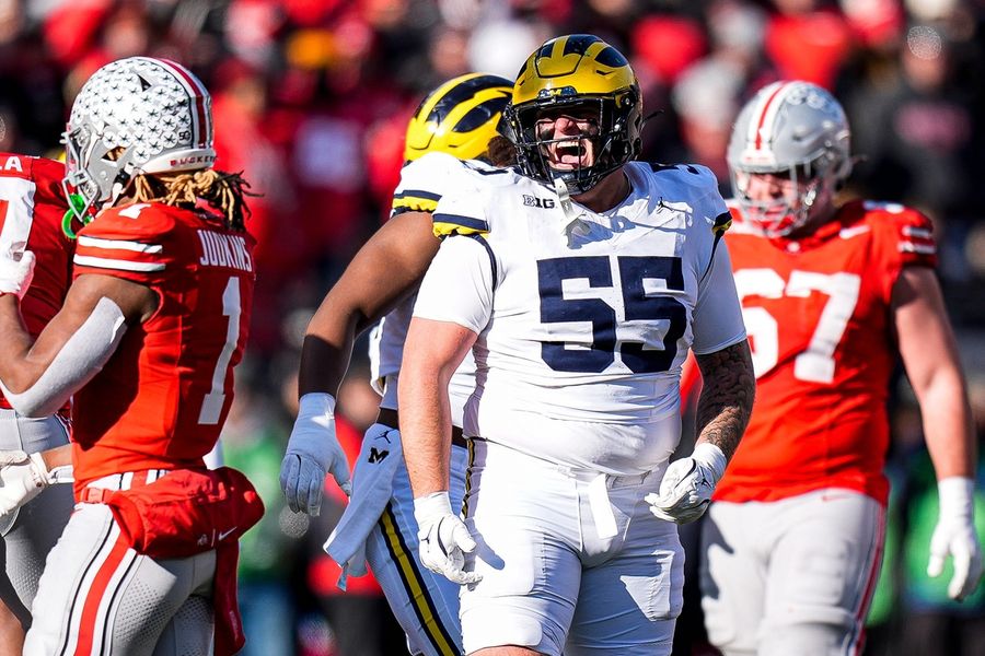 Deadspin | Michigan DT duo out to prove first-round status at Scouting Combine