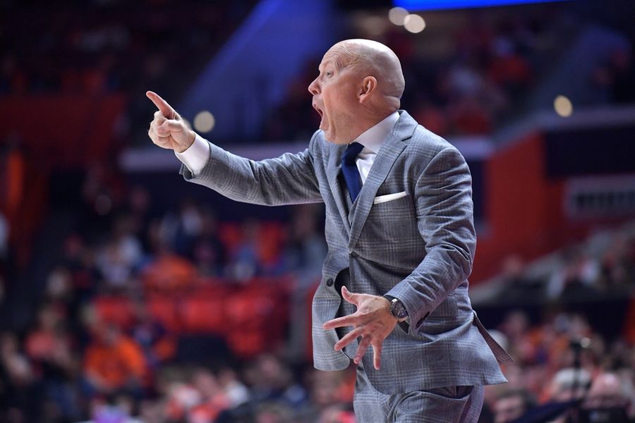 Deadspin | Mick Cronin goes for win No. 500 as UCLA welcomes Minnesota