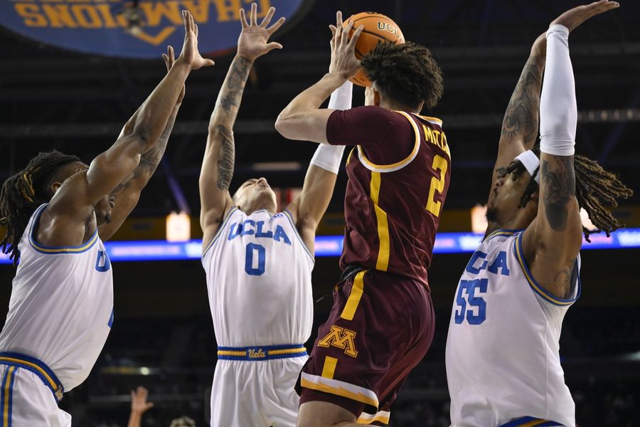 Deadspin | Minnesota puts together another late rally, this time to beat UCLA