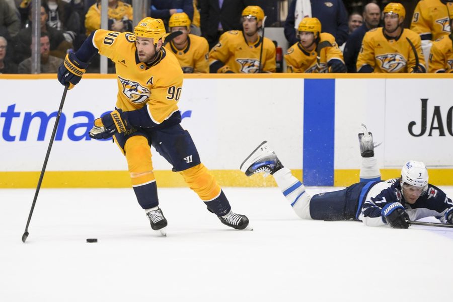 Deadspin | NHL roundup: Predators end Jets' 11-game win streak