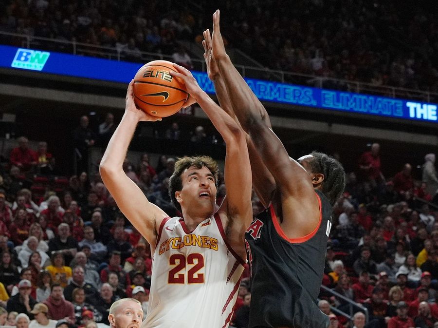 Deadspin | Report: Iowa State F Milan Momcilovic (hand) to return vs. TCU