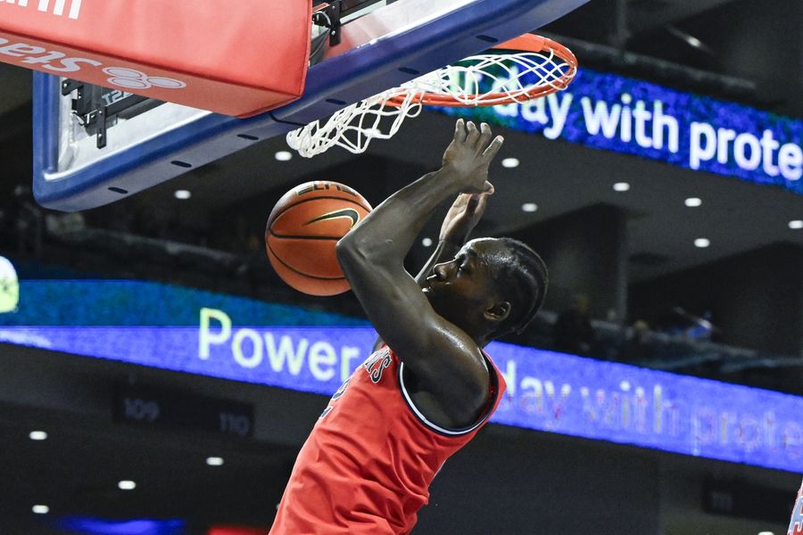 Deadspin | Sadiku Ibine Ayo comes through as No. 10 St. John's tops DePaul