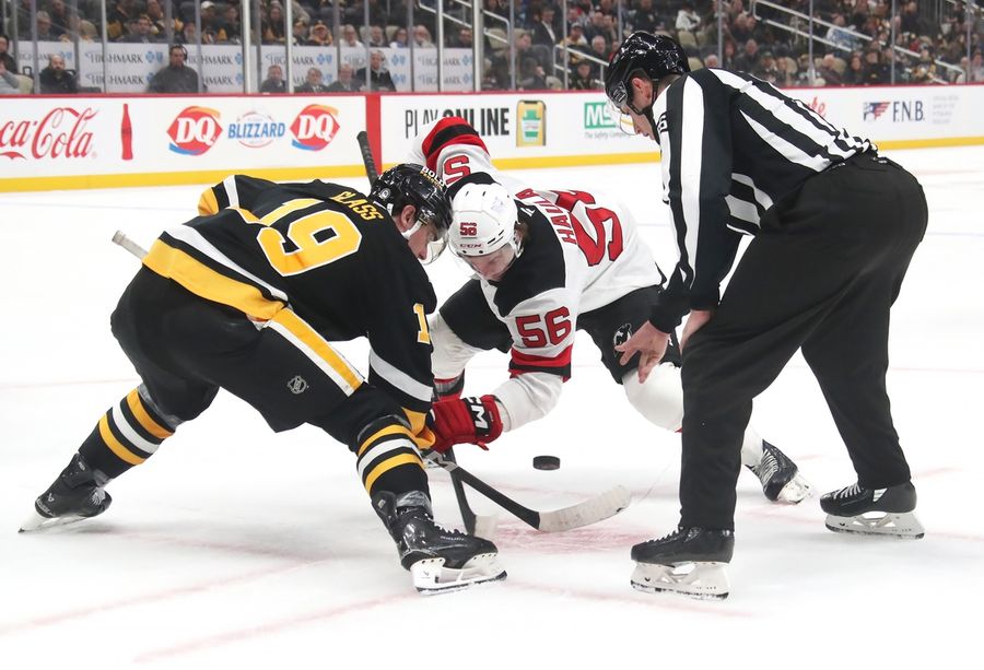 Deadspin | Without Sidney Crosby, Penguins set to tangle with Rangers