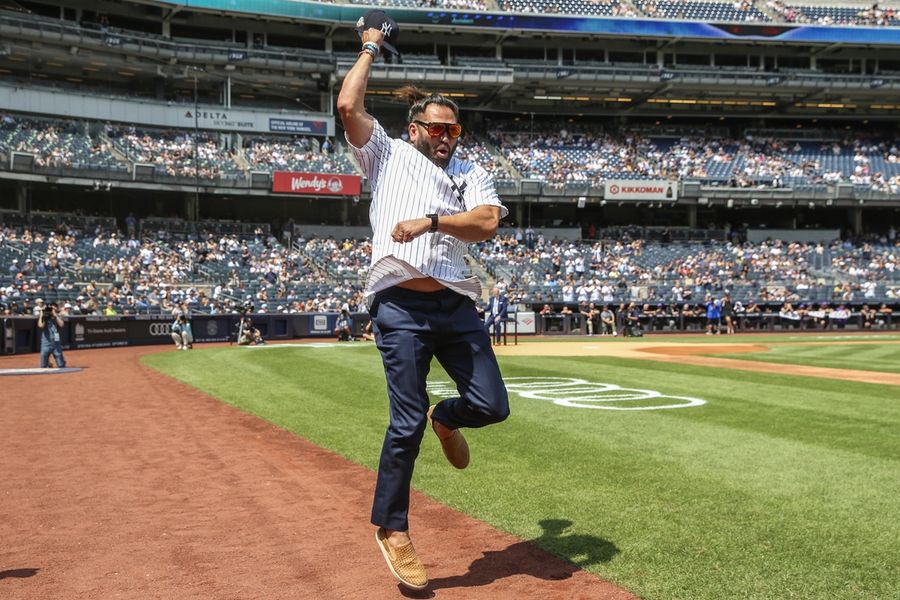 Deadspin | Yankees trim facial hair policy, permit 'well-groomed beards'