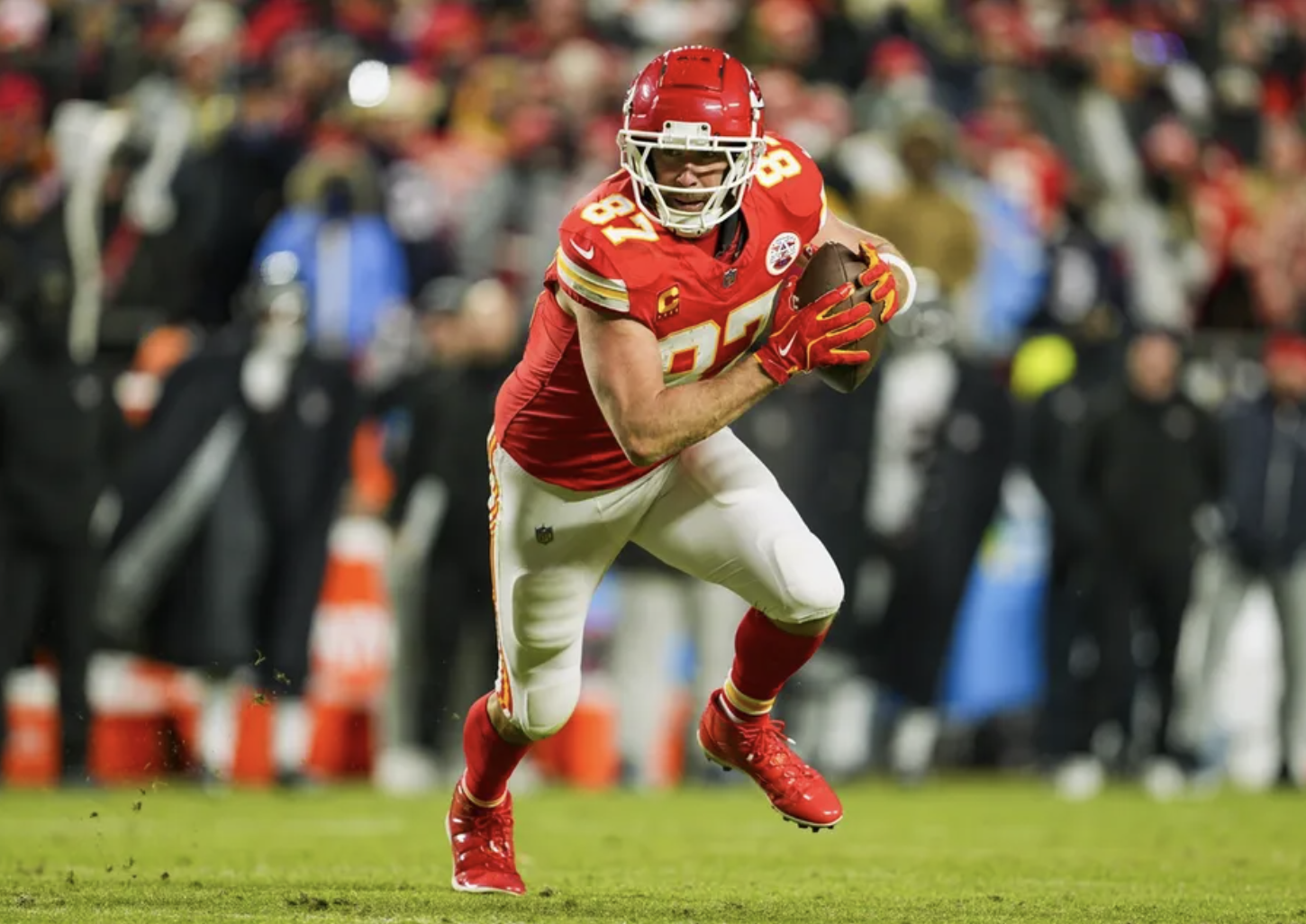 From Dynasty to Disaster? Kansas City Chiefs Future Hangs in the Balance | Deadspin.com