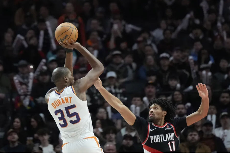 Kevin Durant Trade Destinations: Three Teams That Could Trade for Phoenix Suns Superstar | Deadspin.com