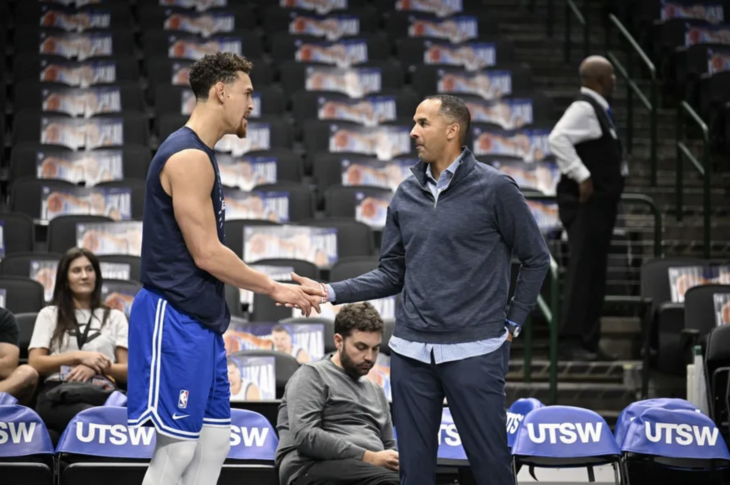 Mavericks GM Nico Harrison Was So Close, Yet So Far From Pulling off a Masterful Trade | Deadspin.com