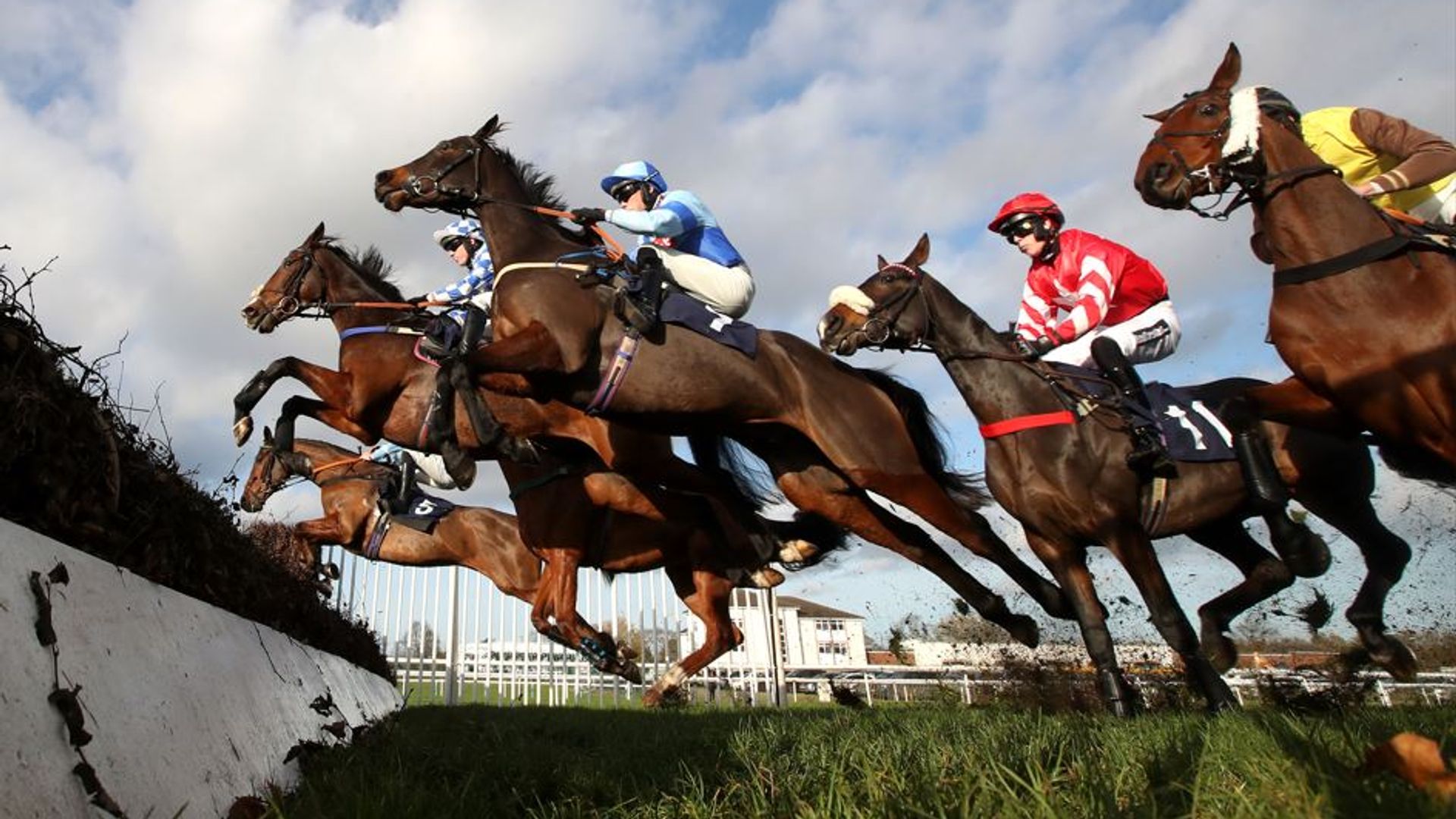 Today on Sky Sports Racing: Doncaster takes centre stage with six-race National Hunt fare