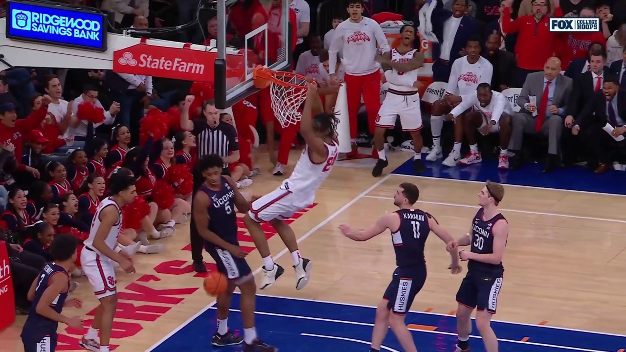 Zuby Ejiofor SLAMS PUTBACK POSTER DUNK as St. John's leads UConn