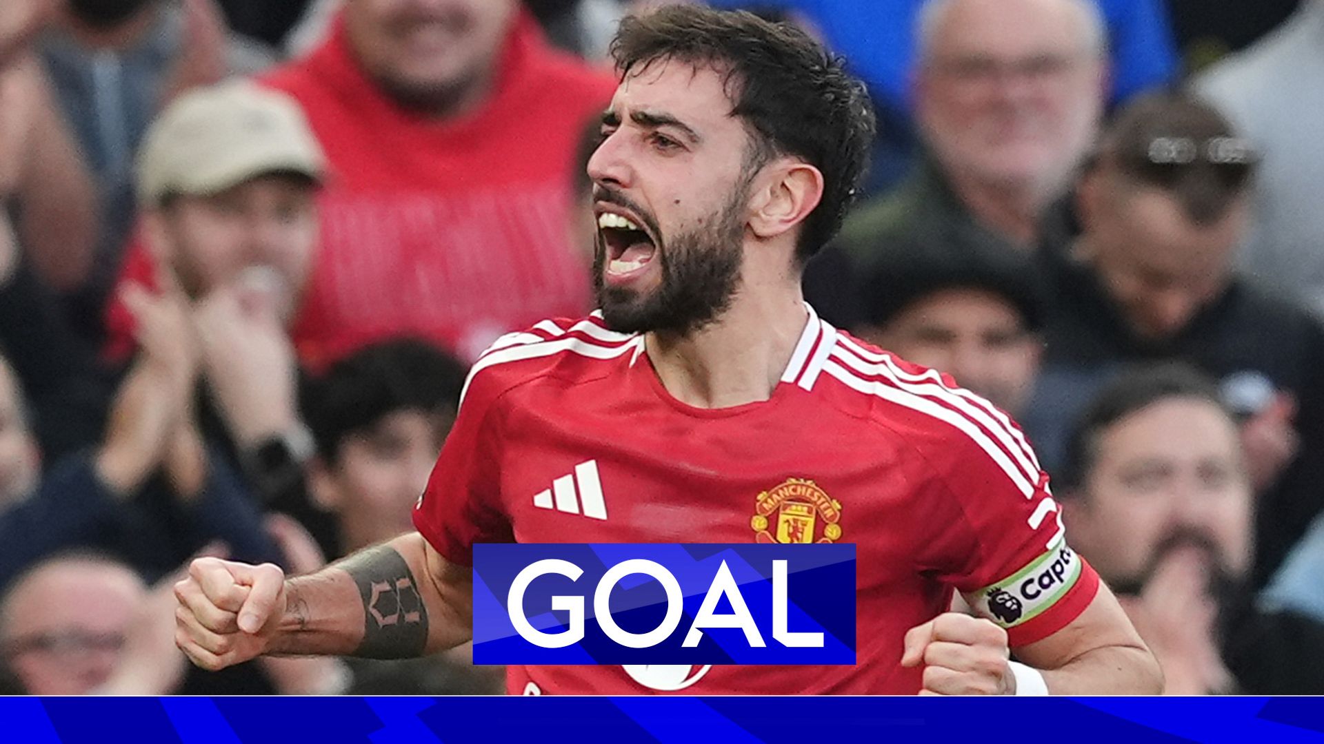 'Beauty!' | Bruno Fernandes STUNNER fires Manchester United in front