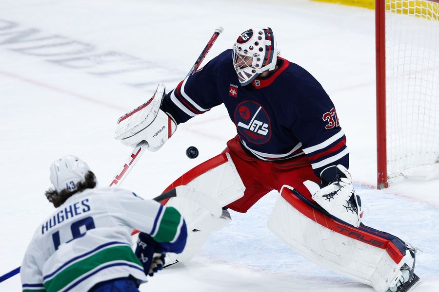 Deadspin | Amid heated playoff race, Canucks face tough test vs. Jets