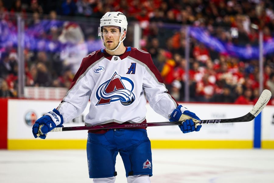 Deadspin | Avalanche, Stars battle for playoff position