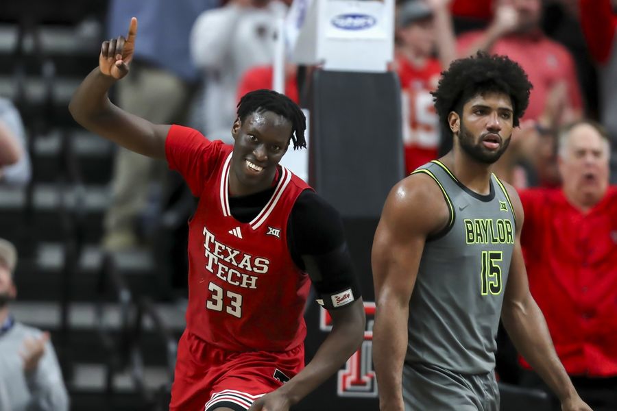 Deadspin | Baylor looks to regain upper hand vs. No. 9 Texas Tech