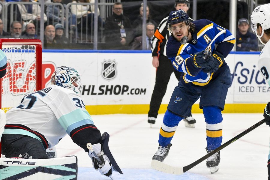 Deadspin | Blues, with playoffs in view, meet Stars in first of 6 pivotal road games