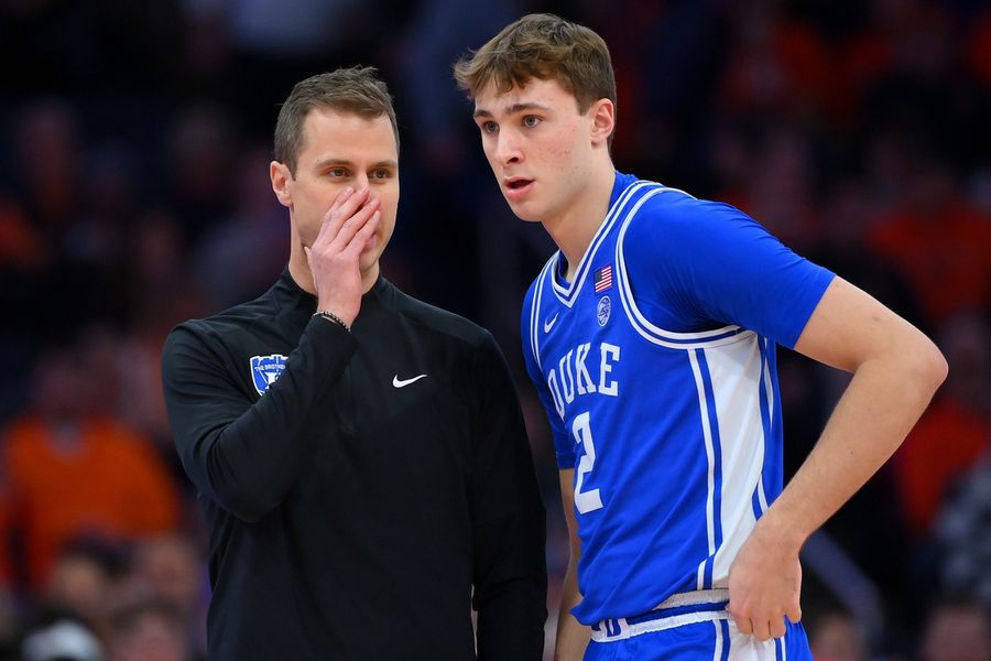 Deadspin | East Region: No. 1 Duke's chance for title run goes through Cooper Flagg