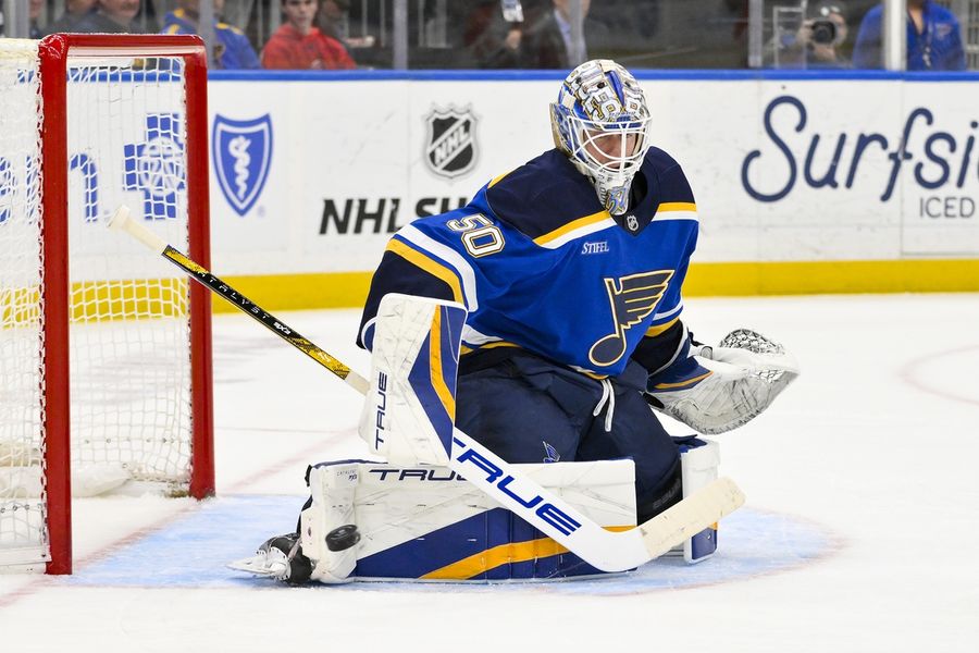 Deadspin | Goals are plentiful for Blues in win over struggling Ducks