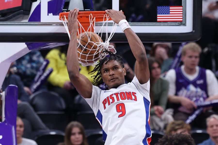 Deadspin | High-octane Pistons look to stay hot vs. Clippers