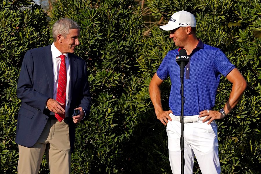 Deadspin | Justin Thomas: Tour players 'past the level of exhaustion' with LIV talks