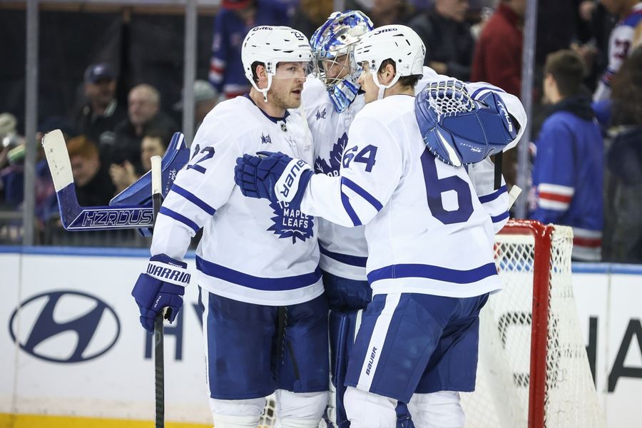 Deadspin | Maple Leafs aim to stay hot in matchup vs. Penguins