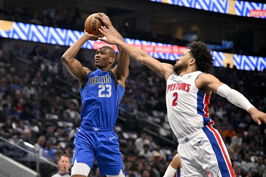 Deadspin | Mavericks end 4-game skid by dumping Pistons