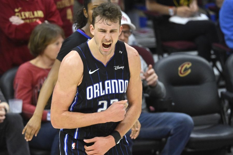 Deadspin | NBA roundup: Magic halt Cavs' team-record 16-game win streak