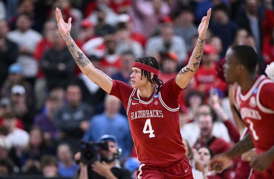 Deadspin | NCAA Tournament roundup: Arkansas knocks off second-seeded St. John's