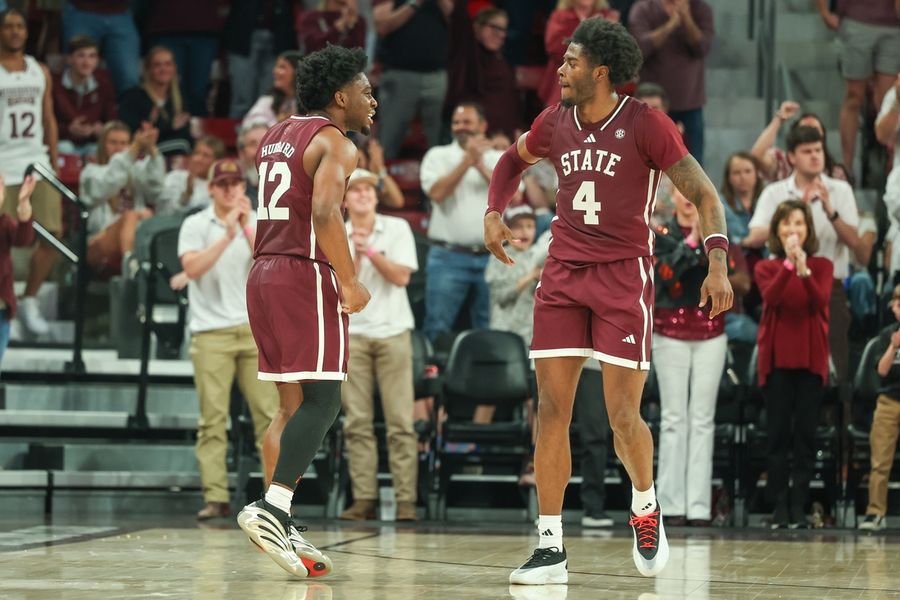 Deadspin | No. 25 Mississippi State wraps home schedule vs. messed-up Texas