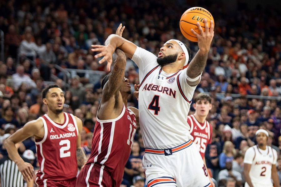 Deadspin | No. 3 Auburn aims to get back on track vs. Ole Miss