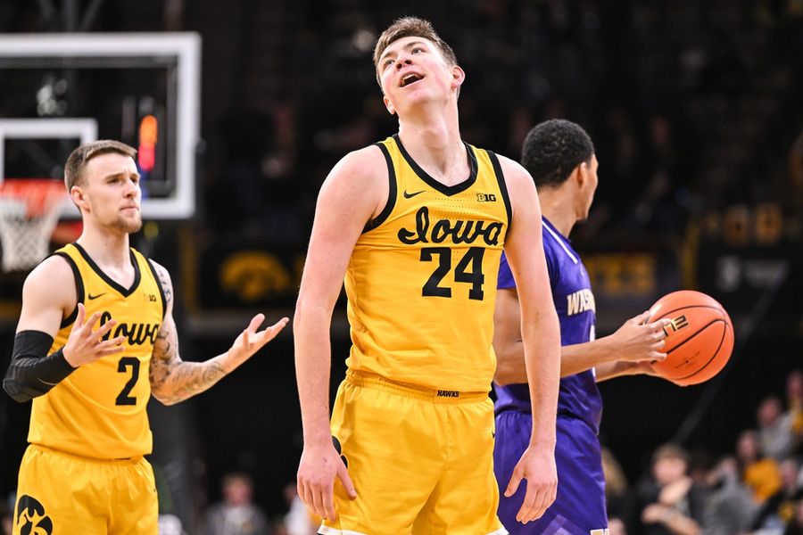 Deadspin | Pryce Sandfort becomes third Iowa player to enter portal