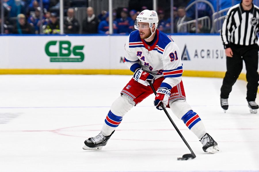 Deadspin | Reports: Golden Knights reacquire Reilly Smith from Rangers