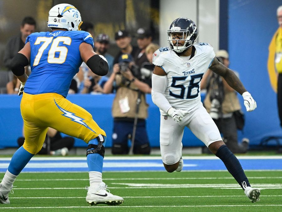 Deadspin | Reports: Titans release sacks leader Harold Landry III