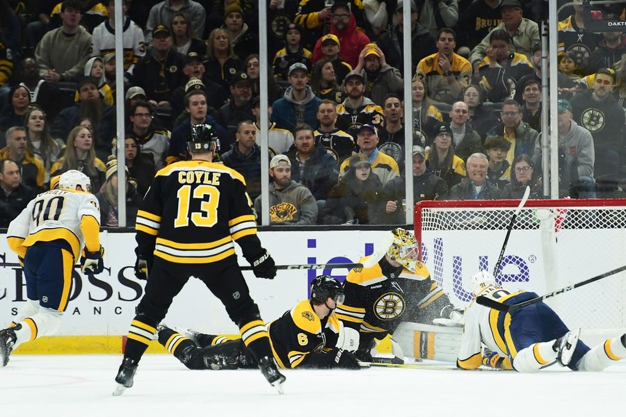 Deadspin | Ryan O'Reilly lifts Predators over Bruins