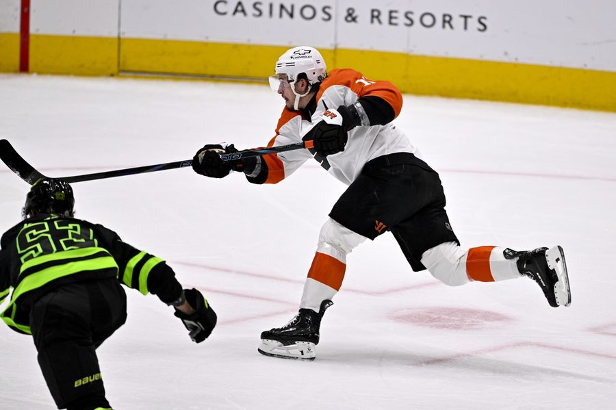 Deadspin | Scuffling Flyers, Blackhawks aim to boost offense, snap losing skids