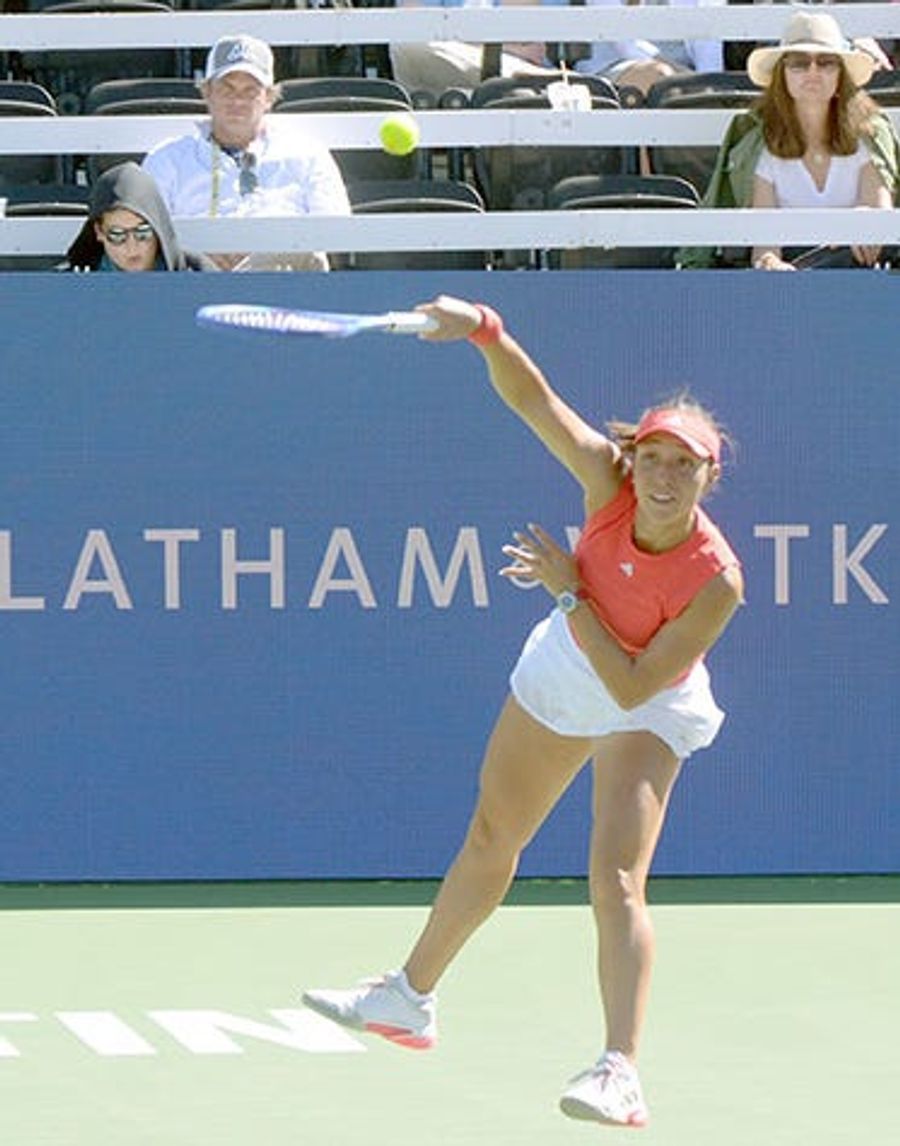 Deadspin | WTA roundup: Jessica Pegula cruises into Austin semifinals