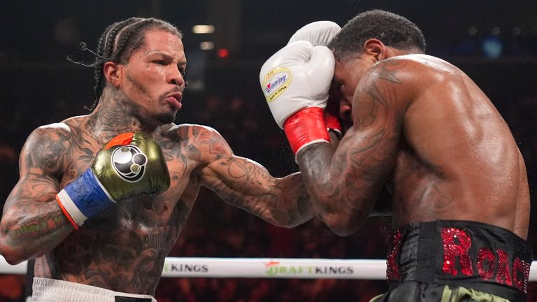 Gervonta Davis holds onto lightweight belt after knockdown controversy sparks boos