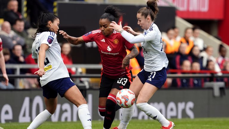 Man Utd Women forward Geyse expresses 'agonising and lonely' feeling being somewhere she is not happy