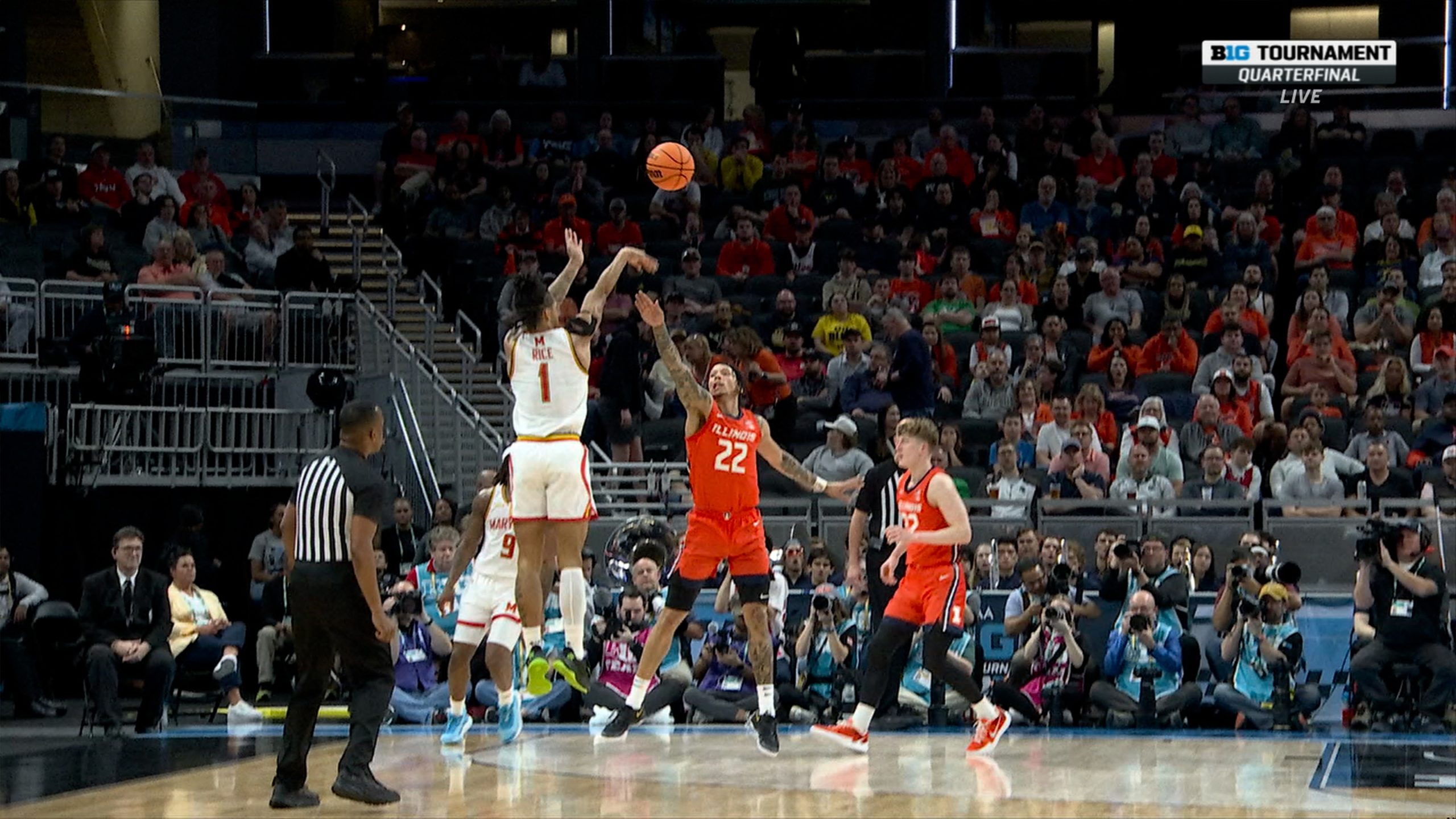 Maryland's Rodney Rice sinks 3-pointer to extend lead against Illinois