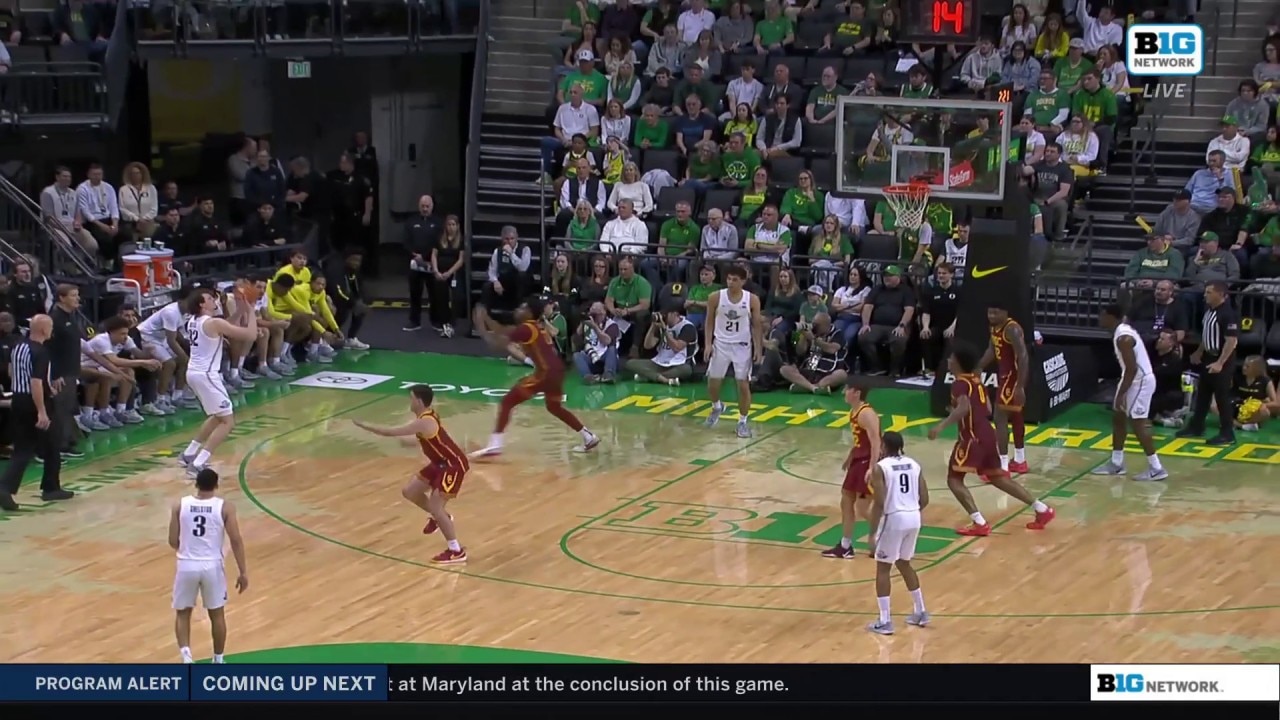 Nate Bittle drains 3-pointer, extending Oregon's lead vs. USC