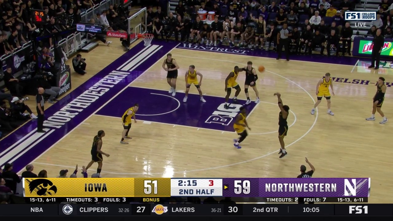 Northwestern's Justin Mullins makes 3-pointer to seal win against Iowa