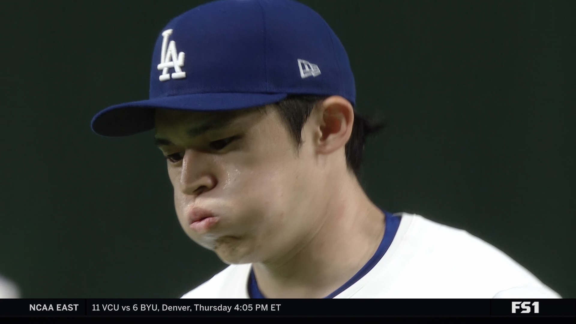 Roki Sasaki gets out of bases-loaded jam with strikeouts of Michael Busch and Matt Shaw