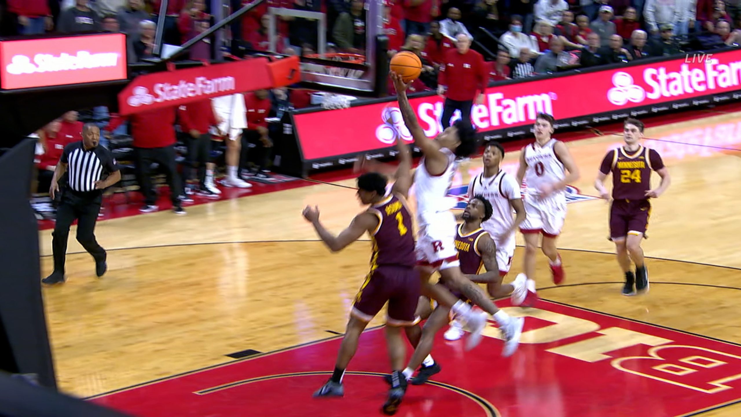 Rutgers' Dylan Harper forces turnover and finishes with layup to secure OT win against Minnesota